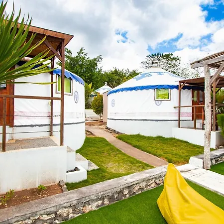 Nusa Penida Yurt Toyapakeh Exterior photo