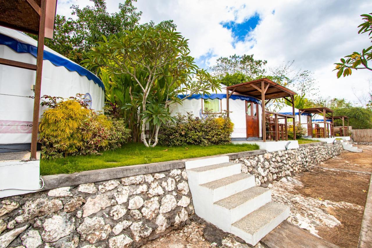 Camping Nusa Penida Yurt *