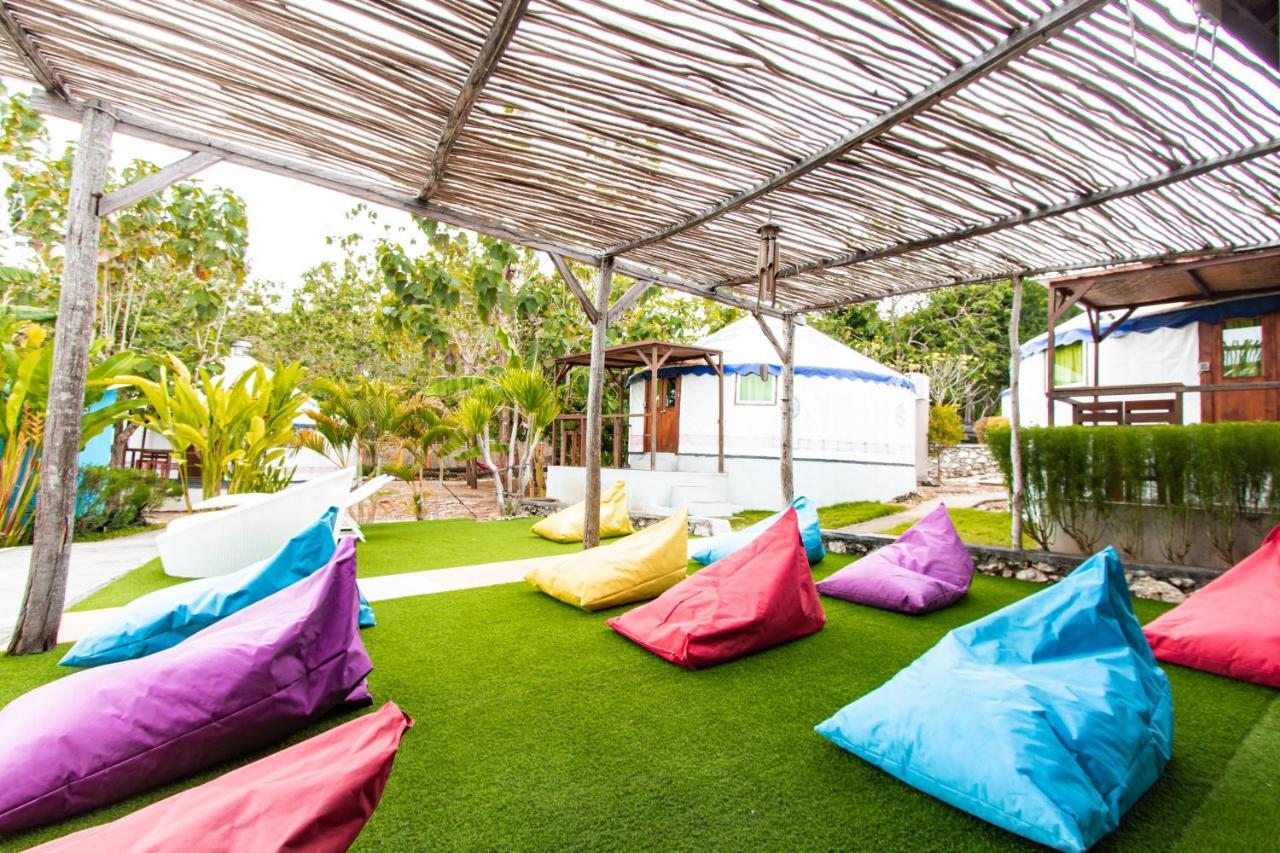 Nusa Penida Yurt Camping Toyapakeh
