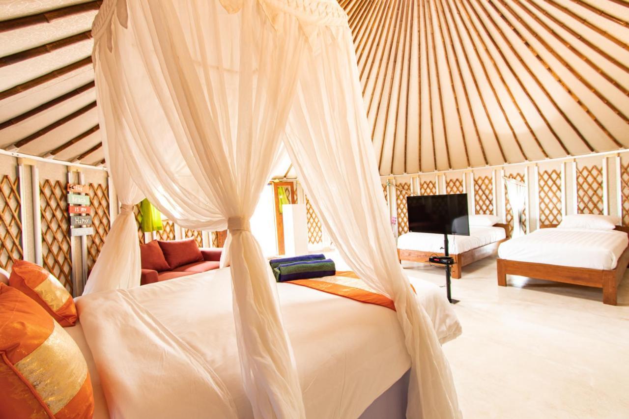 Nusa Penida Yurt Camping Toyapakeh